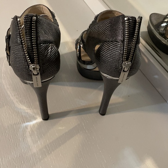 Michael Kors silver high heels - Picture 7 of 12